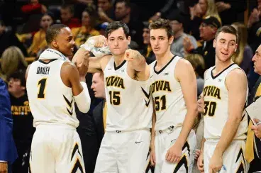NCAA Basketball Betting Preview: Maryland Terrapins at Iowa Hawkeyes