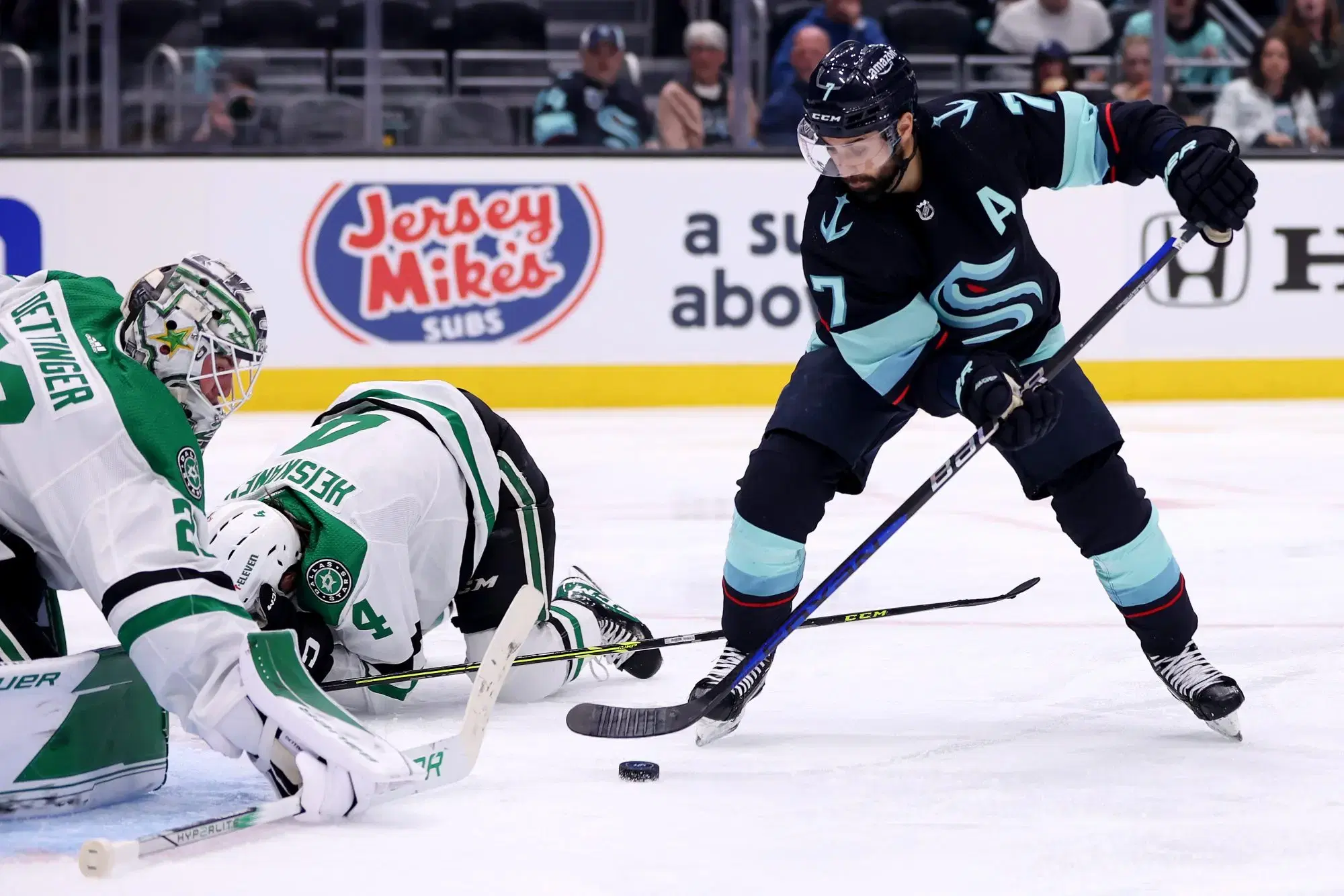 NHL Faceoff: Dallas Stars vs Seattle Kraken Picks & Odds | March 30, 2023