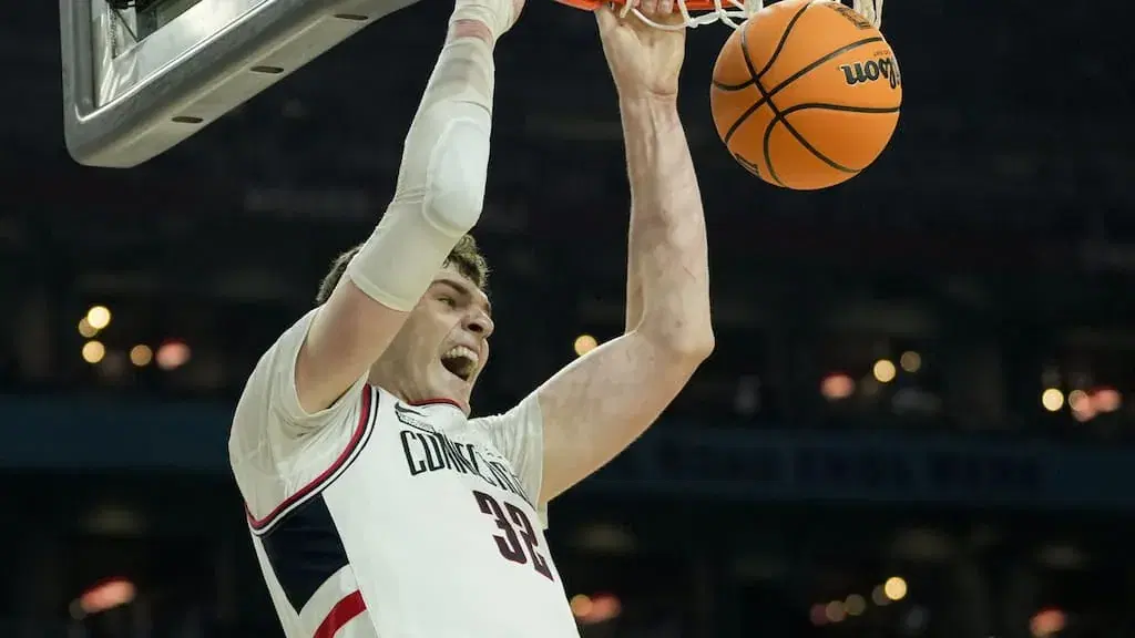 2024 Men’s Final Four Most Outstanding Player Odds: UConn’s Clingan, Purdue’s Edey Top MOP Odds