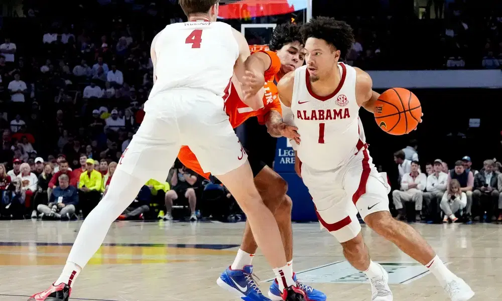 #6 Houston vs #9 Alabama: Odds, Predictions & Key Insights | November 26, 2024