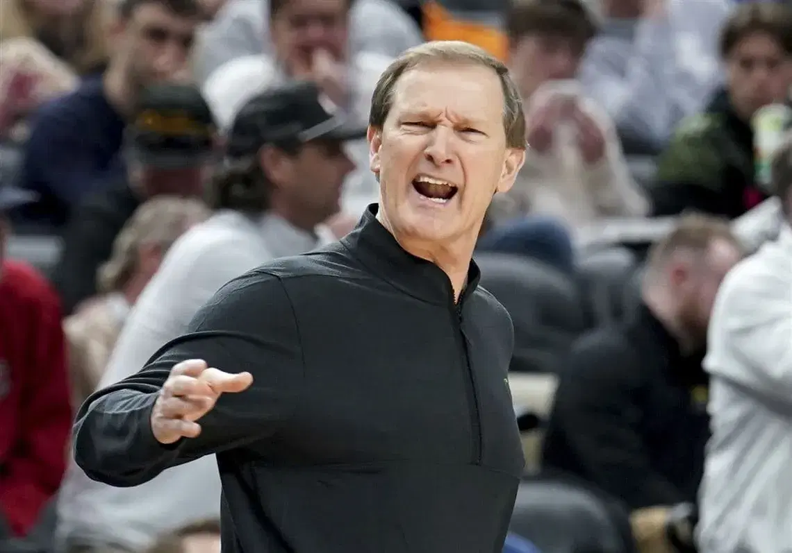 NCAA Basketball Predictions, Odds & Best Bets: Sunday College Hoops (12/8)