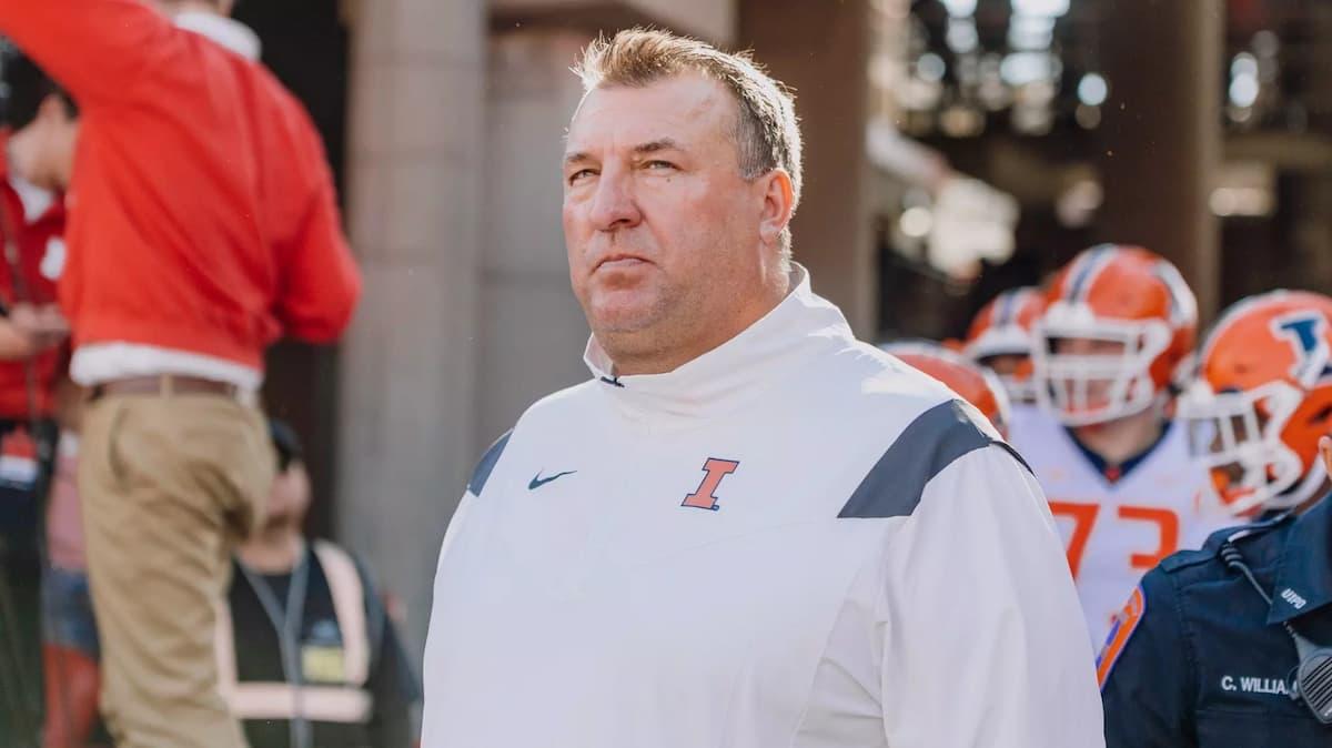 Bret Bielema and Illinois are coming off a loss and a bye against Washington - Illinois Washington Picks