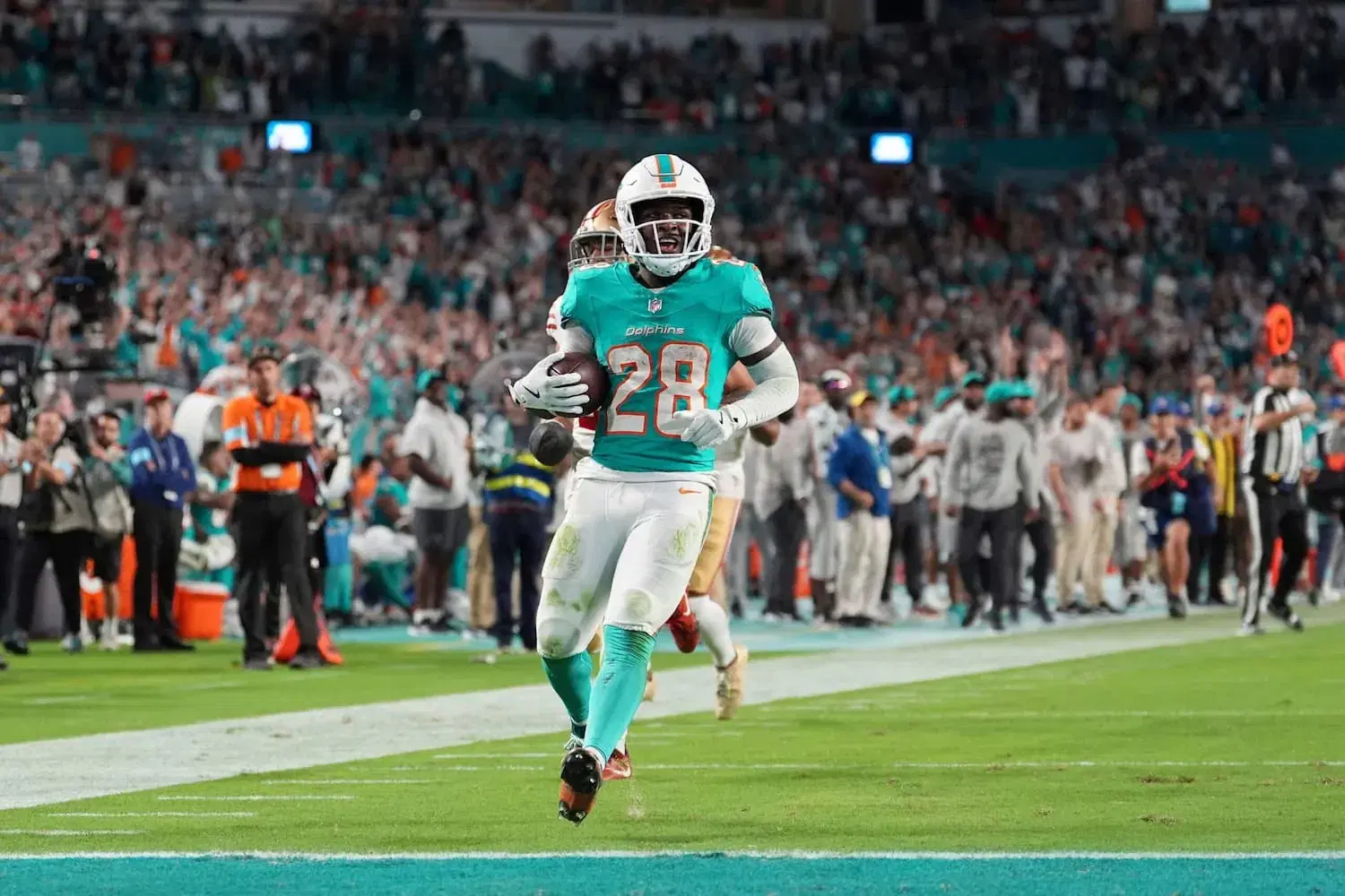 Saints vs. Dolphins | NFL Week 13 Breakdown & Best Bets: Saints in South Beach