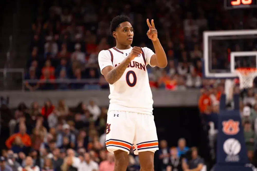 Auburn hosts the Texas Longhorns tonight at Neville Arena - NCAA Basketball Picks
