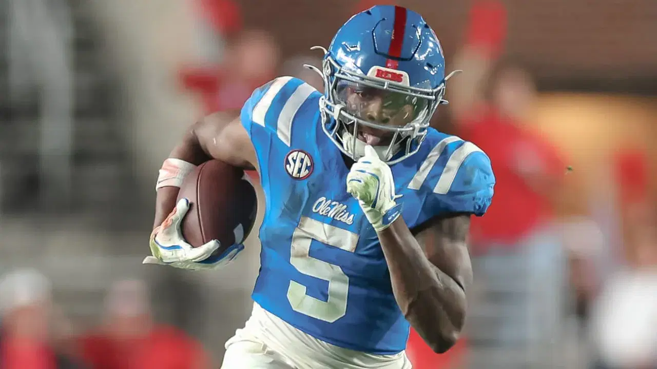 Rebels Battle Longhorns in Austin: #7 Ole Miss vs. #19 Texas NCAA Football Expert Picks (10/24)