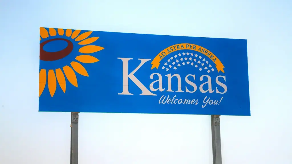 Kansas Gambling: Recommended Online Casinos and Sportsbooks, Regulation and News