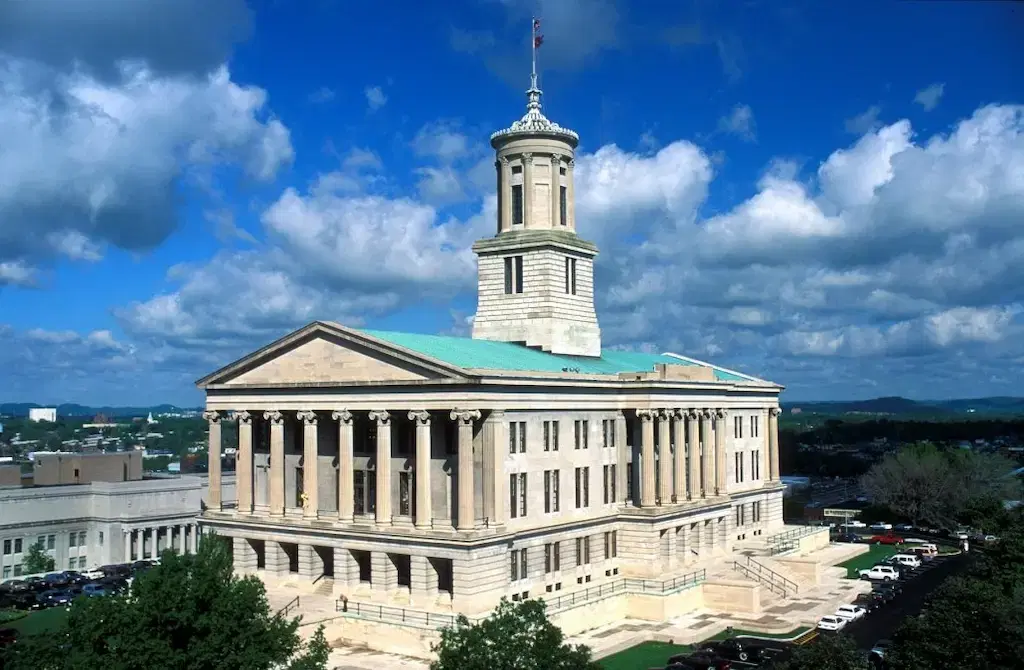 HB 1885 Targets Online Sweepstakes Casinos in Tennessee