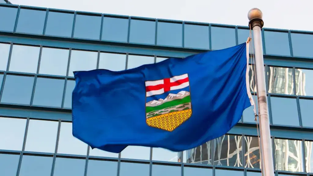 Alberta Mandates RG Check for Licensed iGaming Operators