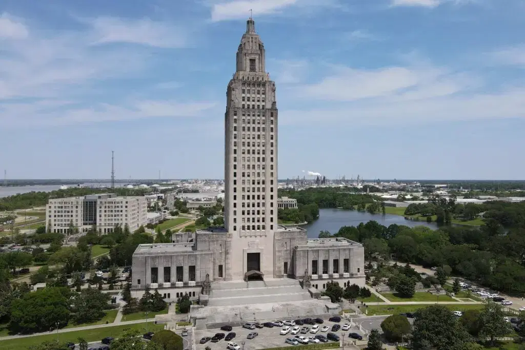 Louisiana SB 325 Advances to Gov. Landry’s Office