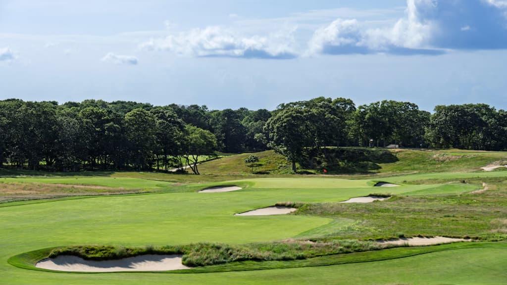 U.S. Open Golf Tournament Betting Guide cover (a hole at Shinnecock Hills, the site of the 2026 U.S. Open)