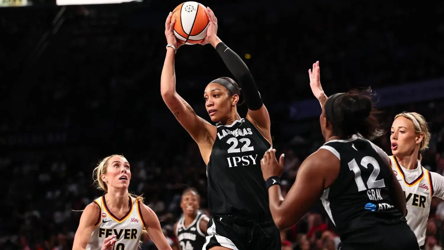 All In, in Sin City — Expert Picks in the WNBA Today (10/1)