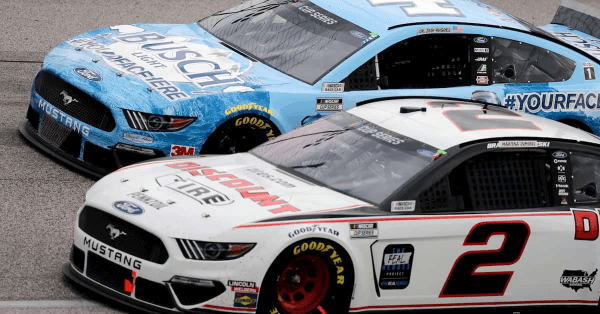 Harvick’s Shock Elimination Shakes Up NASCAR Cup Series Title Odds