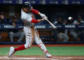 Mookie Betts, David Price to Dodgers in Blockbuster Deal