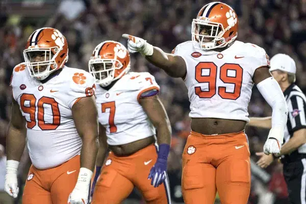 NCAA Football Betting News: December 3, 2018