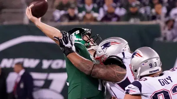 Brady and New England Smoke Jets; Is This The Best Patriots Team Ever?