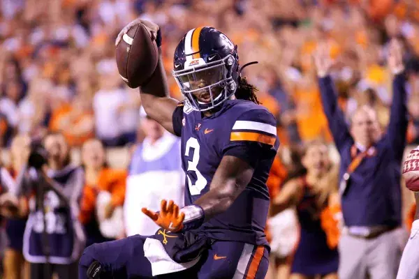 College Football Betting Pick: Virginia Cavaliers at Notre Dame Fighting Irish