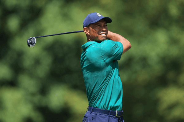 Tiger Woods Uses New Putter to Shoot 2-Under 68 in First Round of PGA Championship
