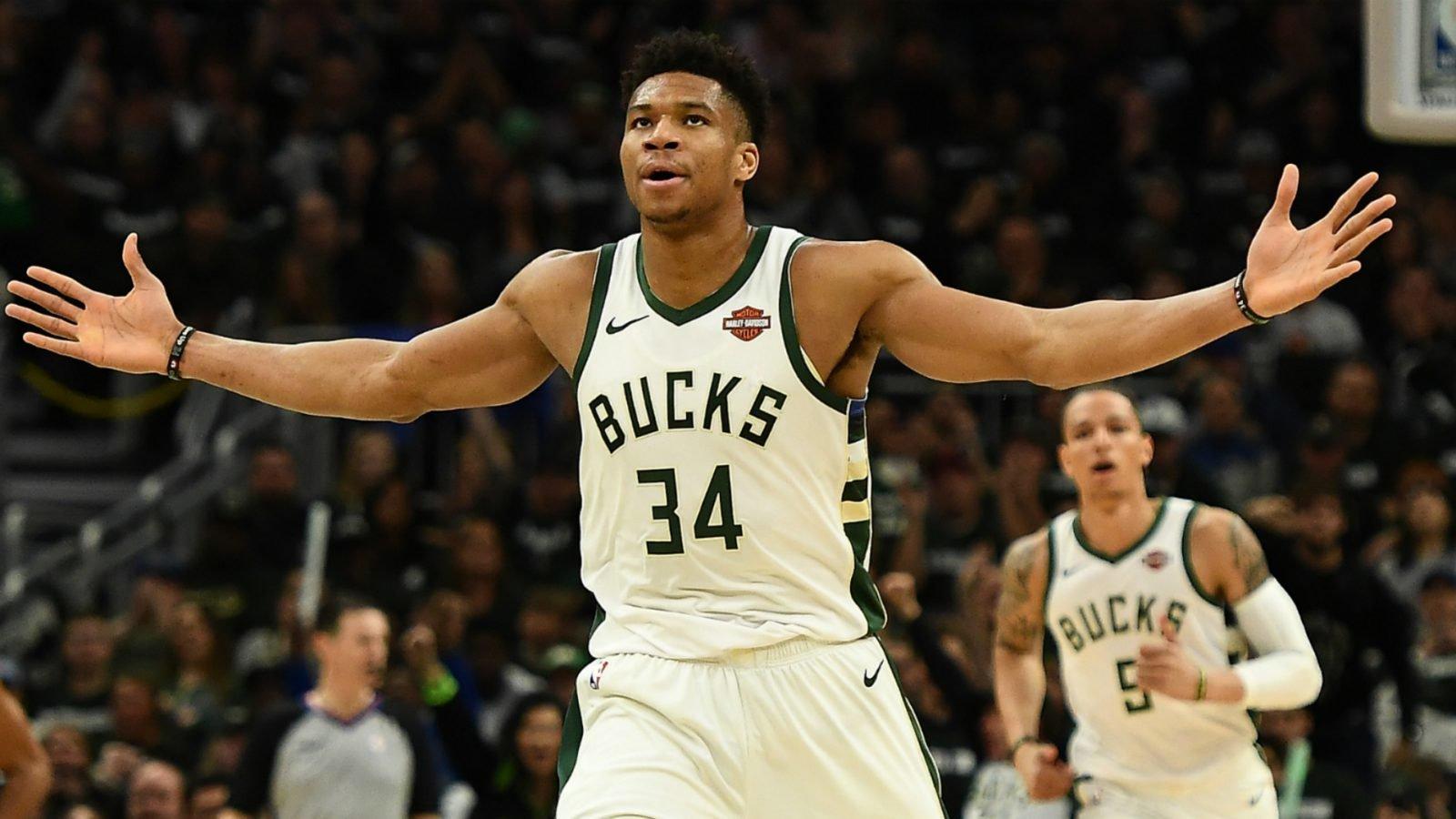 Hawks vs Bucks Betting Preview: Bucks Bid to Stop Hot Hawks