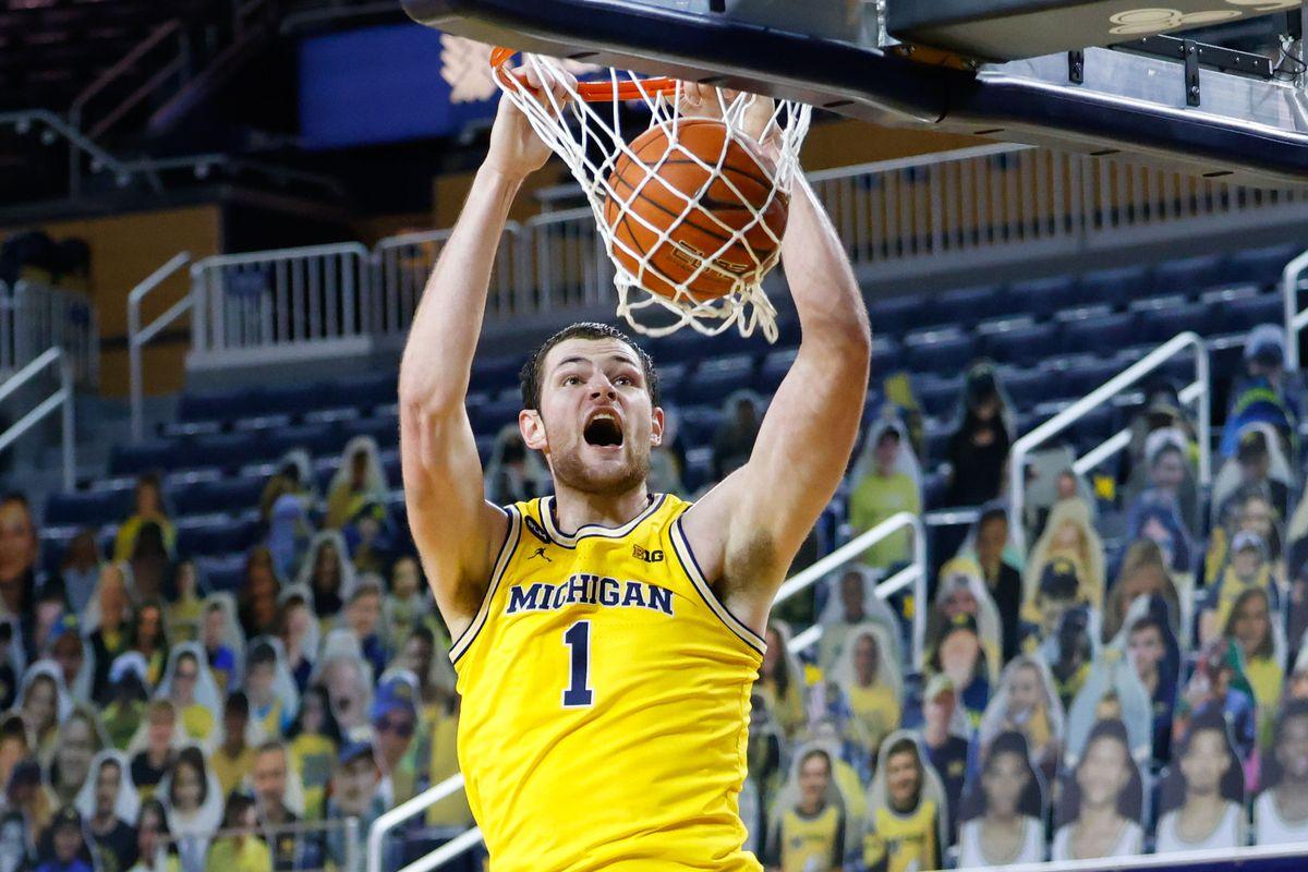 Undefeated Michigan Skyrockets up the Latest Odds to Win March Madness