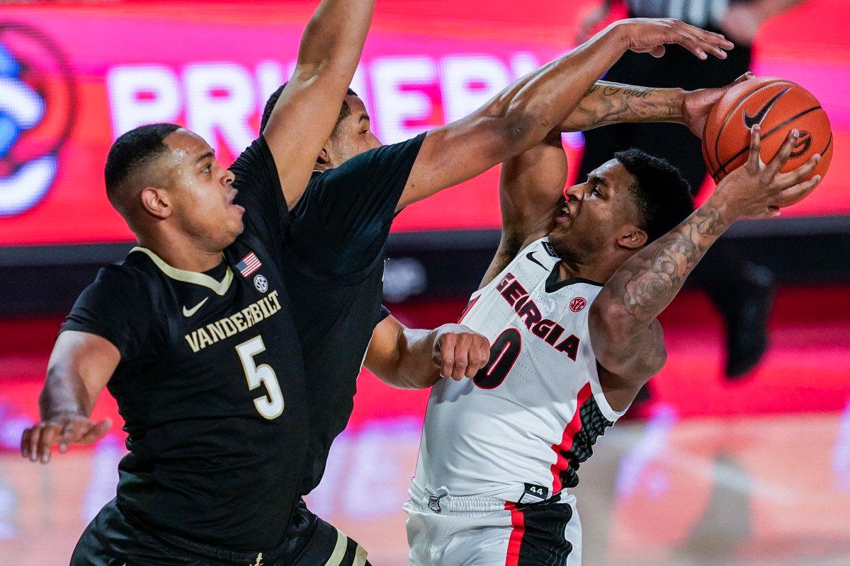 College Basketball Picks: Tuesday, February 16