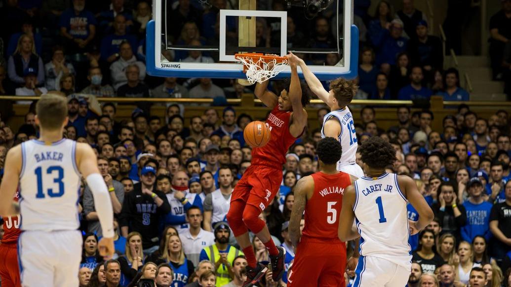 Duke vs Louisville Betting Preview: Is the Wrong Team Favored in this Blue Blood Matchup?