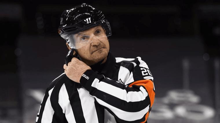Sports Betting Transparency: NHL Ref’s Hot Mic Moment is a Bad Look