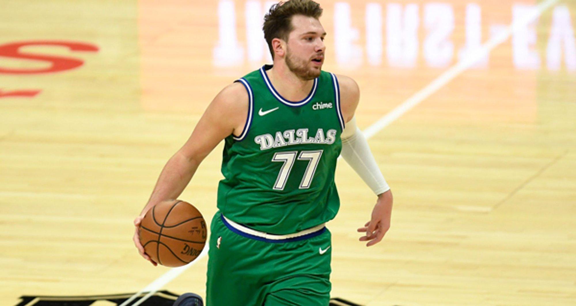 Mavs Favored to Silence Spurs for 10th Win in 12 Games