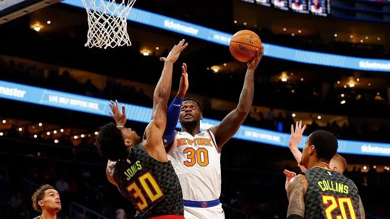 #4 New York Knicks vs #5 Atlanta Hawks Series Betting Preview: Hawks Slightly Favored, But Randle, Knicks Set for Winning Postseason Return