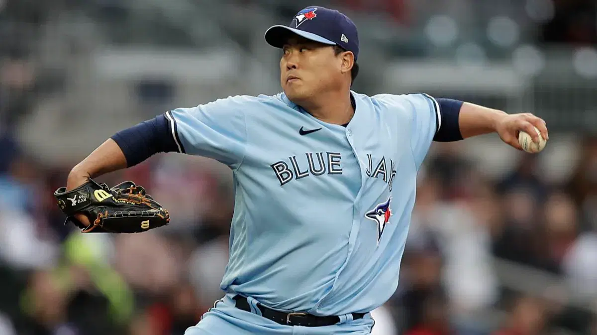 Red Sox vs Blue Jays Preview: Expect Runs to Keep Coming in Dunedin As AL East Foes Face Off?