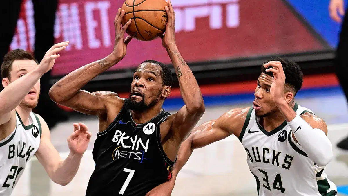 Dominant Durant and wild Wednesday news cycle turn NBA odds upside down