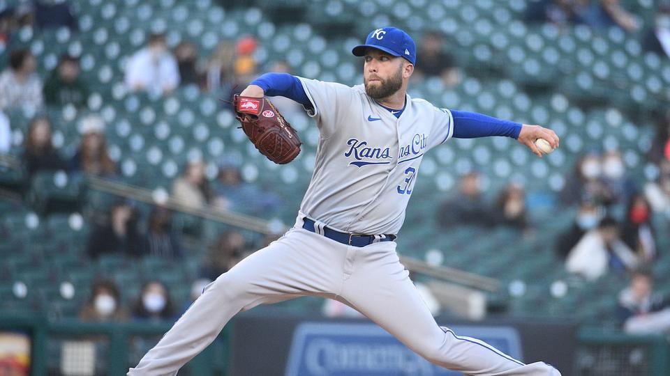 Kansas City Royals vs Cleveland Indians Preview (July 8): Keep fading free-falling Indians even with Plesac back