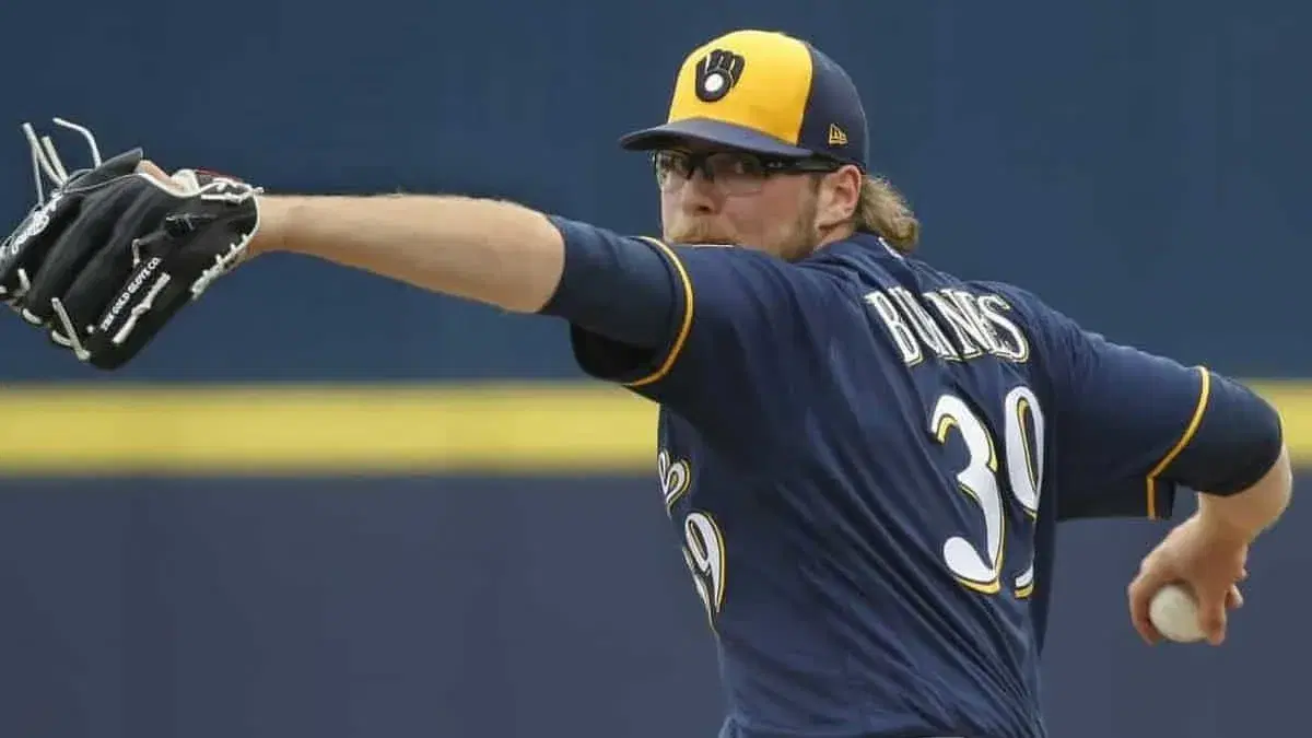 Milwaukee Brewers vs San Francisco Giants Preview: Burnes Bids to Boost Cy Young Hopes in San Fran Showdown