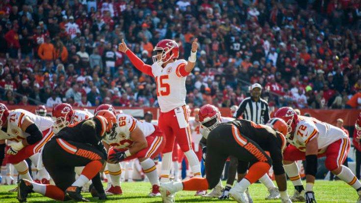 Cleveland Browns vs Kansas City Chiefs Preview: Top Contenders Meet in Potential AFC Championship Game Preview