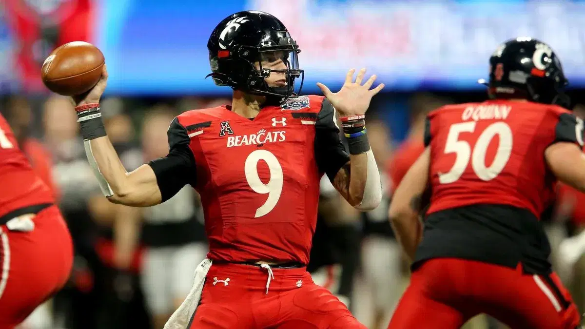 Cincinnati Bearcats vs Indiana Hoosiers Betting Preview: Cincinnati Looking for Big Road Win Over Dangerous Penix, Hoosiers