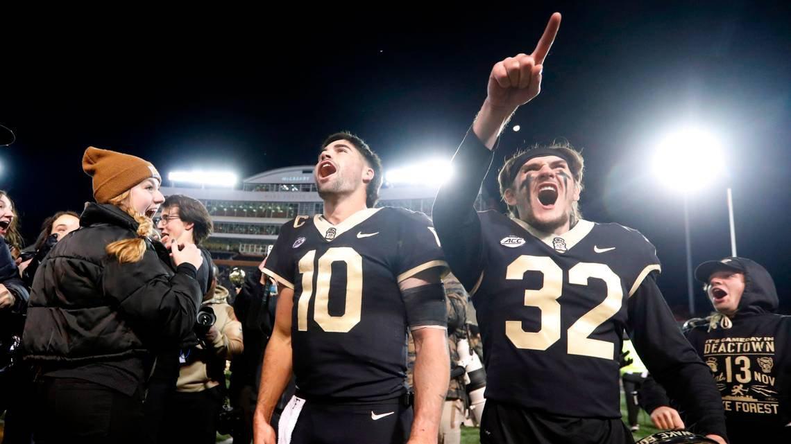 Wake Forest vs Clemson College Football Preview: Can Wake Down the ACC’s Top Dog to Clinch the Atlantic Division?