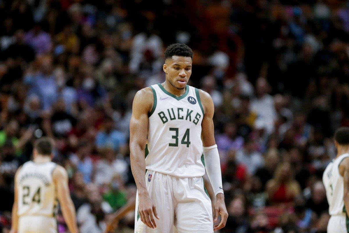 Los Angeles Lakers vs Milwaukee Bucks Preview: Lakers Look to Start Road Trip With Win in Milwaukee