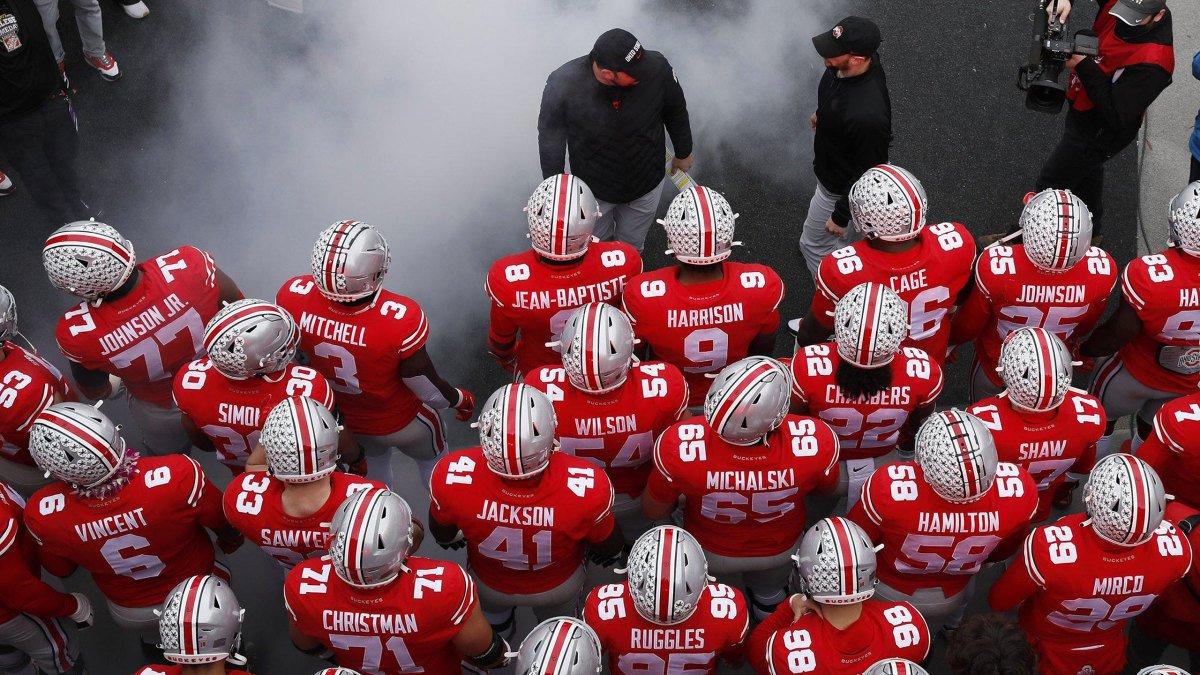 Ohio State Football 2022 Predictions: Schedule & Win Total Odds cover