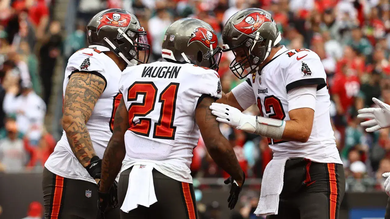 Packers vs Bucs Week 3 Betting: Who Wins the Next Rodgers vs Brady Matchup? cover