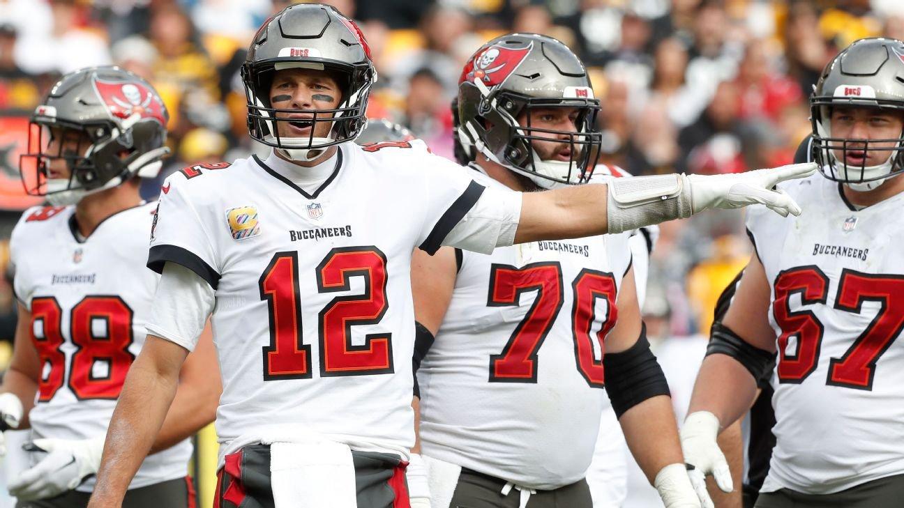 Bucs vs. Panthers Prediction, Picks & Prop Bets - NFL Week 7 cover
