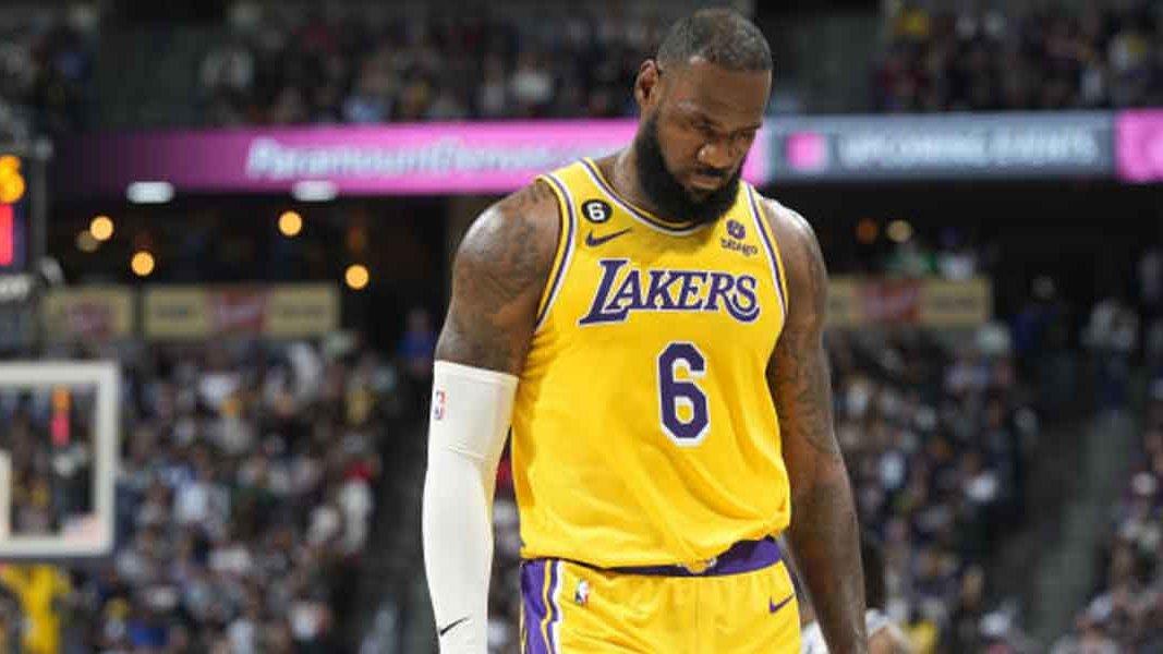 Nuggets vs. Lakers (Oct. 30): Will L.A.’s sorry start stop tonight against Denver?