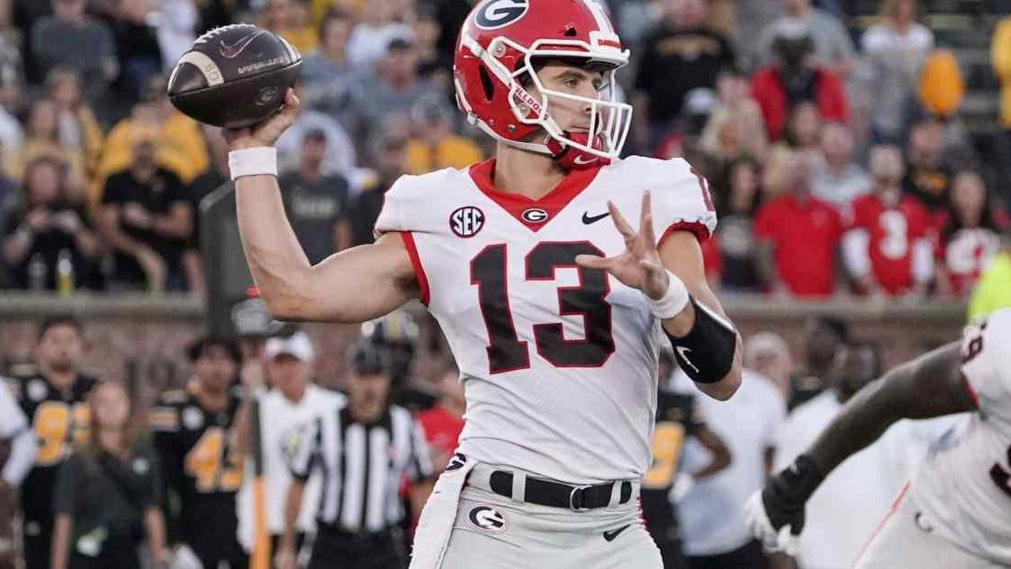 Florida vs. Georgia Betting: Will the top-ranked Dawgs dominate in Jacksonville? cover