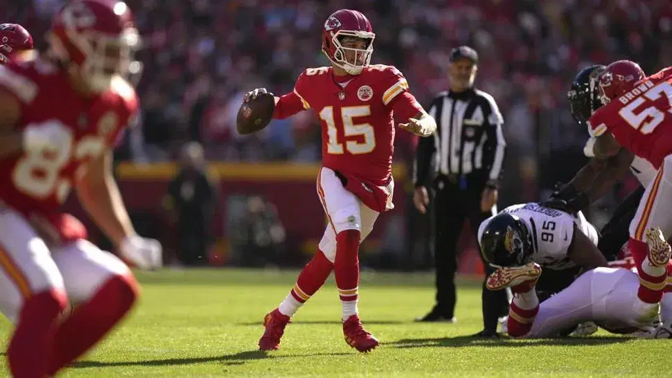 Chiefs vs Chargers (Week 11 Sunday Night Football) Prediction & Picks: Will KC’s SoFi streak continue on Sunday?