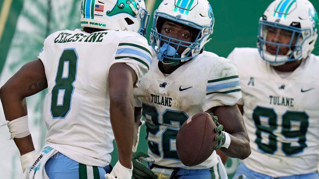 UCF vs. Tulane Betting: Will the Green Wave overwhelm the Knights to move to 9-1? cover