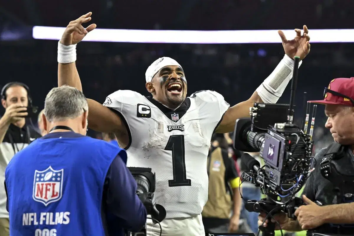 Titans vs Eagles Prediction & Picks for NFL Week 13: Fly Eagles, Fly?