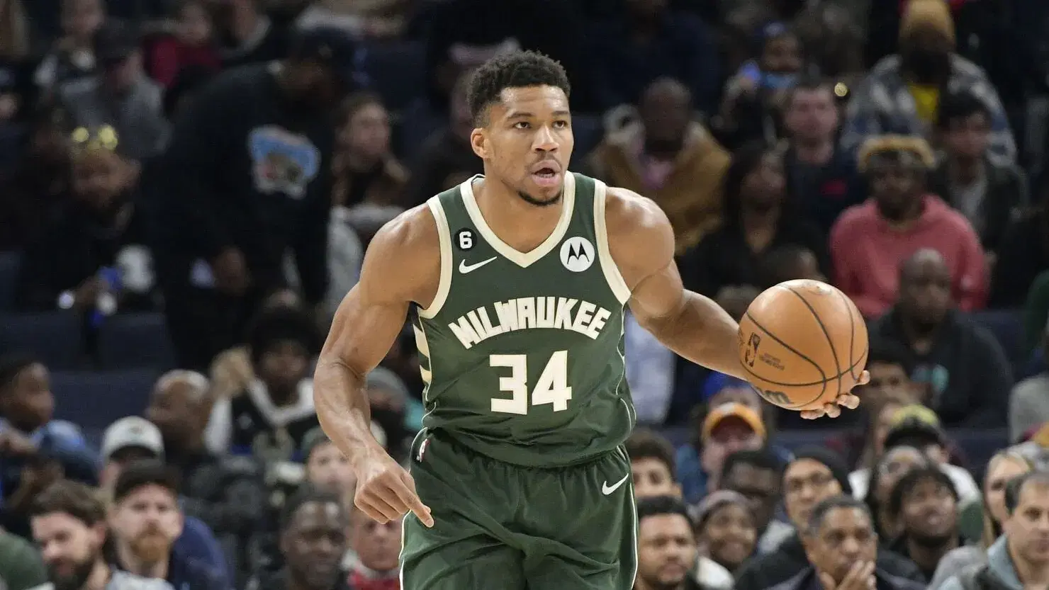 Bucks vs 76ers NBA Predictions, Odds & Picks (10/23)