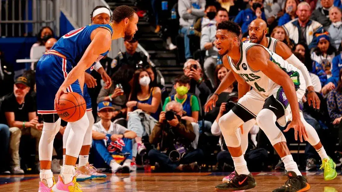 Bucks vs Grizzlies Prediction, Picks & Props: Will Giannis outduel Ja at FedExForum? cover