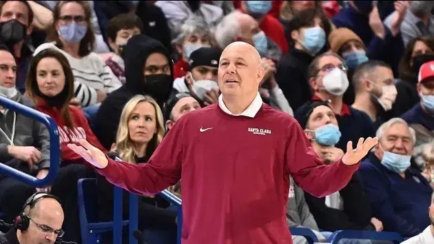 San Francisco vs Santa Clara Basketball Prediction & Picks: Will the Broncos stay hot to start conference play?