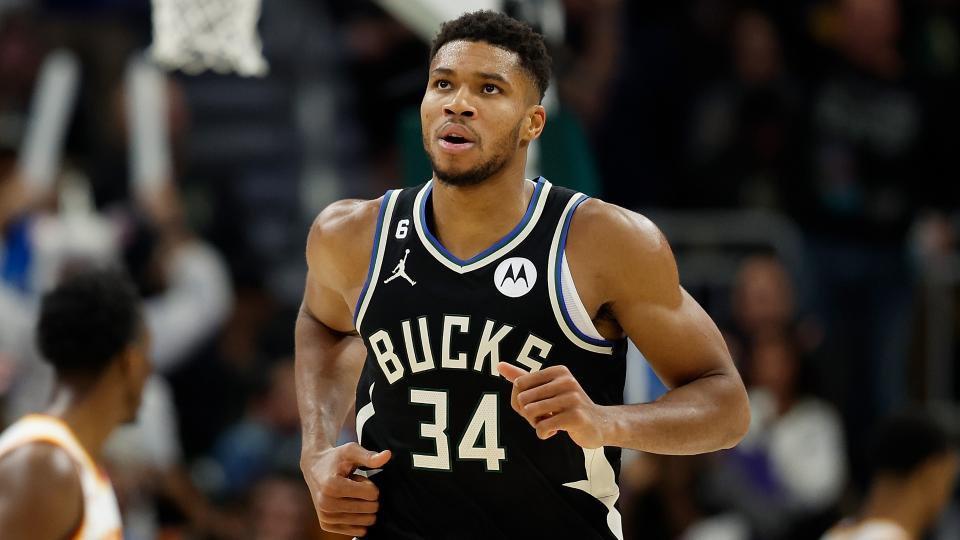 Raptors vs Bucks Prediction & Player Prop of the Game: Does Giannis Sit Again? cover