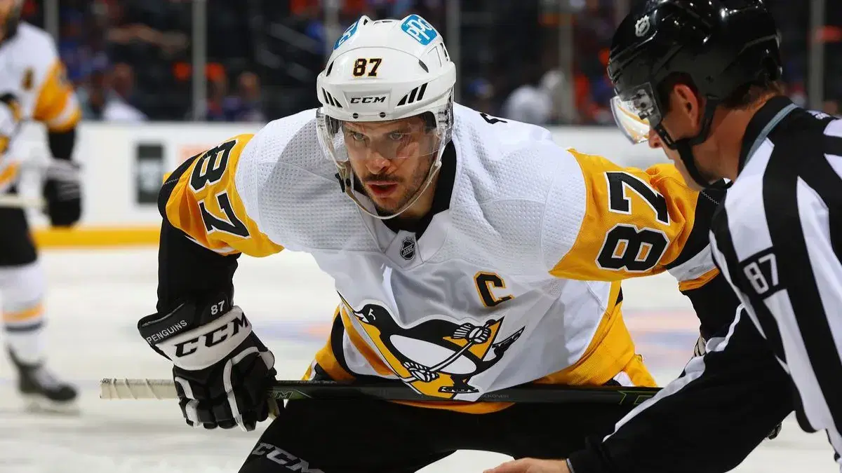 Sidney Crosby loves putting up points against Detroit making it a best bet