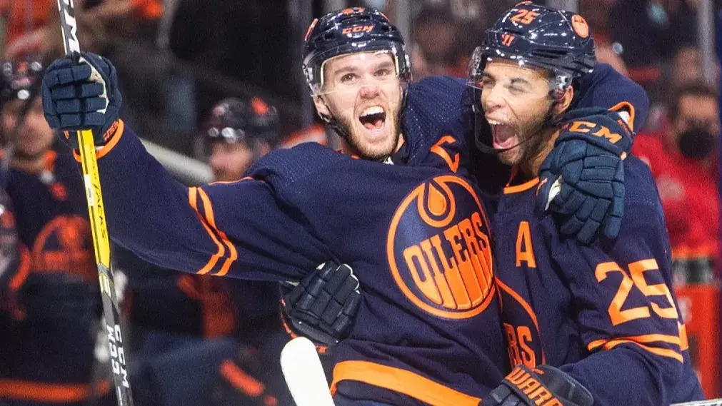 Kings vs Oilers NHL Game 5 Predictions, Odds, & Best Bets (5/1): Lights Out for LA?